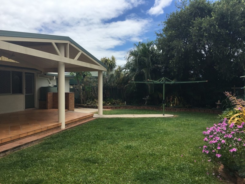 30 Dover Street, Pialba QLD 4655