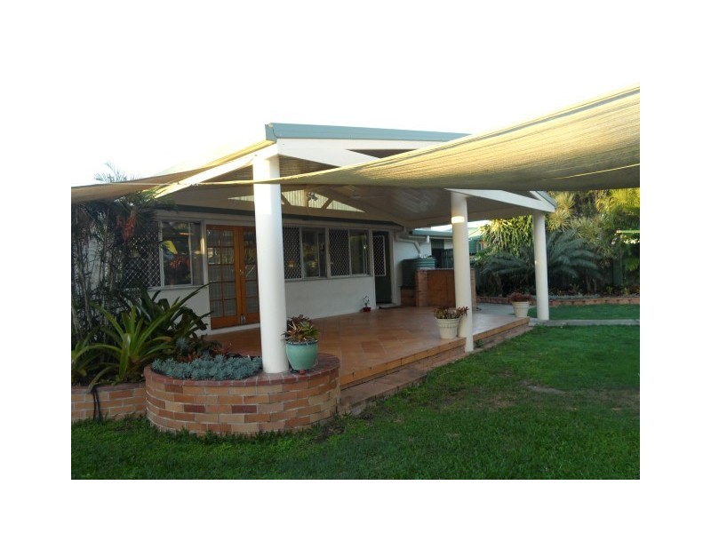 30 Dover Street, Pialba QLD 4655