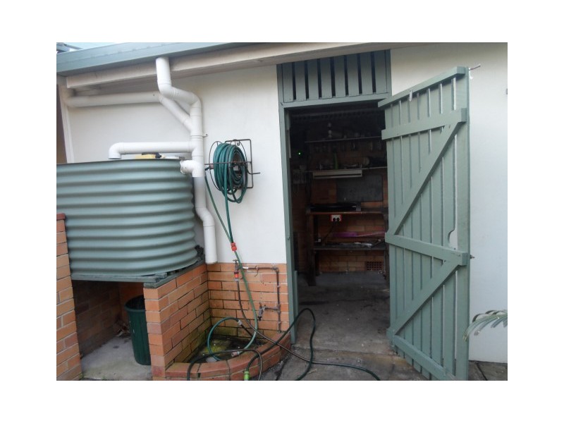 30 Dover Street, Pialba QLD 4655