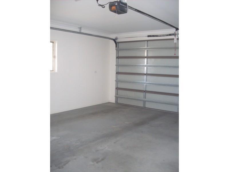 5 Protector Way, Eli Waters QLD 4655