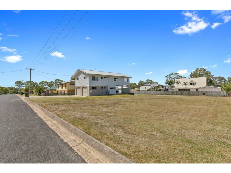 32 Island Outlook, River Heads QLD 4655