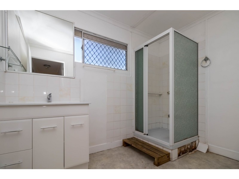 123 OLEANDER, Scarness QLD 4655