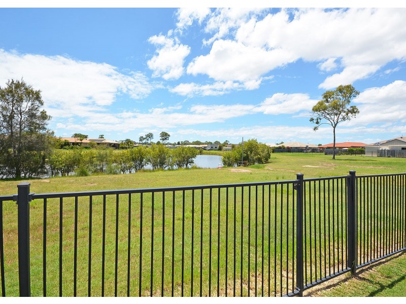 9 Kingston Court, Point Vernon QLD 4655
