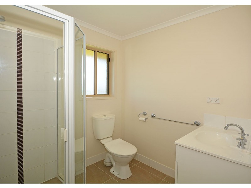 9 Kingston Court, Point Vernon QLD 4655