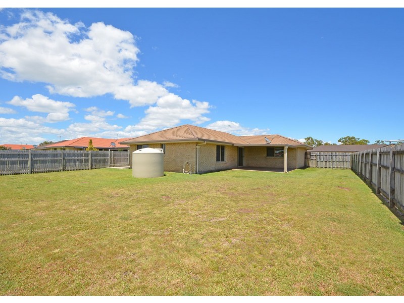 9 Kingston Court, Point Vernon QLD 4655