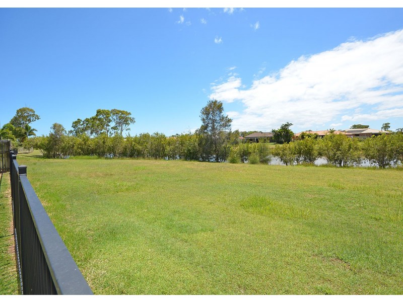 9 Kingston Court, Point Vernon QLD 4655