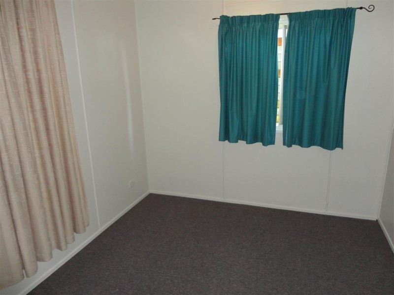 55 Moreton, Toogoom QLD 4655