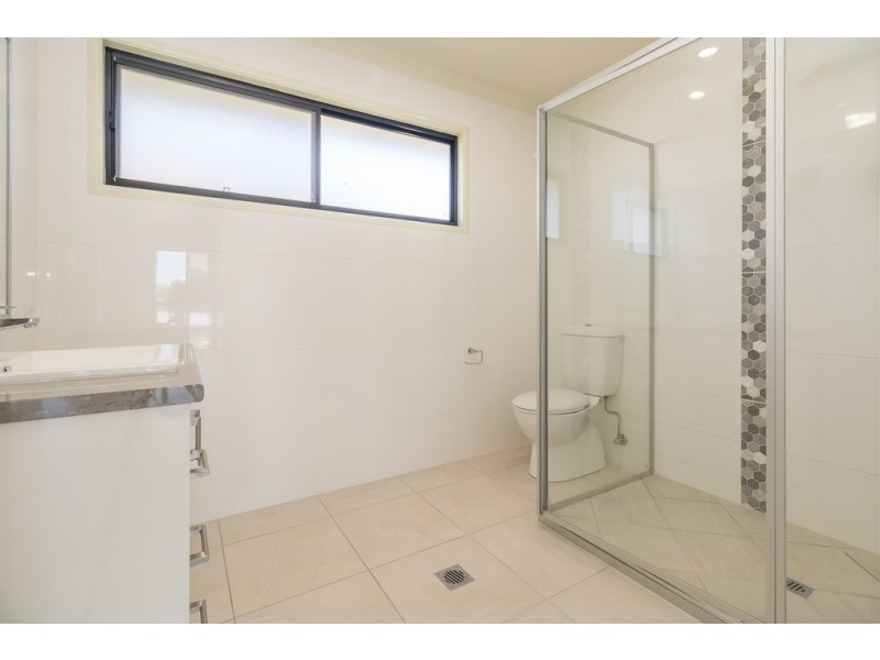 3/41 Beach Road, Pialba QLD 4655
