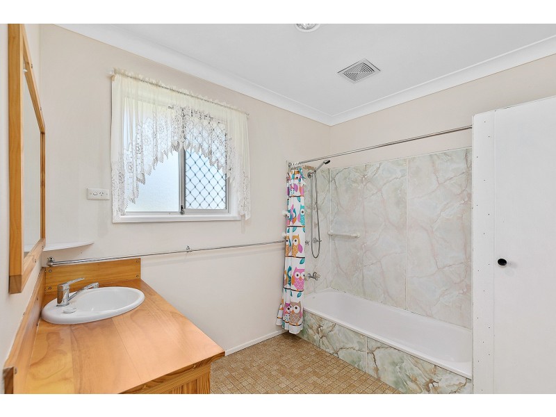45 Wonga Street, Scarness QLD 4655