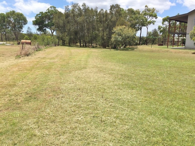 40 Watkins Street, Buxton QLD 4660