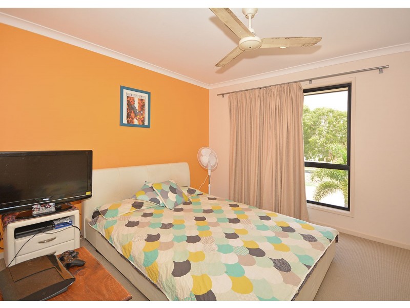 6/13 Tavistock Street, Torquay QLD 4655