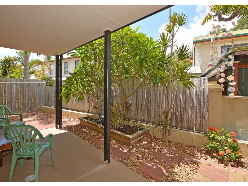 6/13 Tavistock Street, Torquay QLD 4655