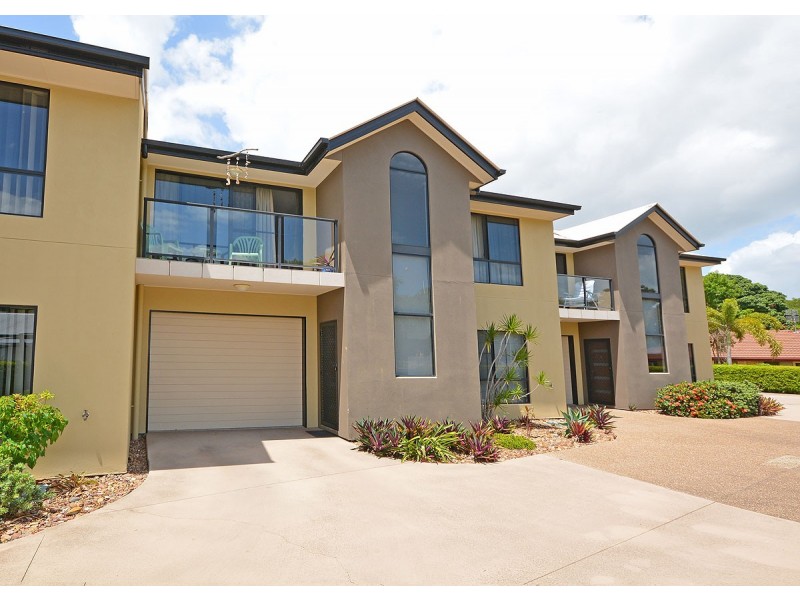 6/13 Tavistock Street, Torquay QLD 4655