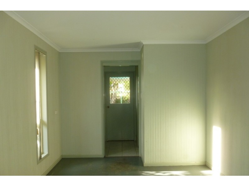 31 Aimee Drive, Urangan QLD 4655