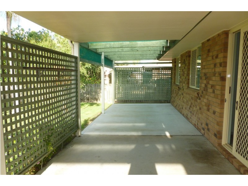 31 Aimee Drive, Urangan QLD 4655