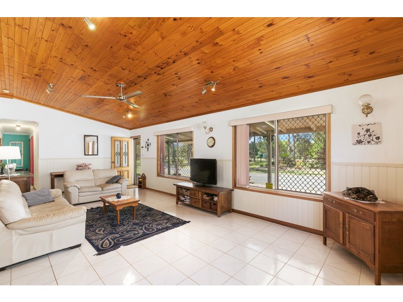 84 Scanlan Street, Sunshine Acres QLD 4655