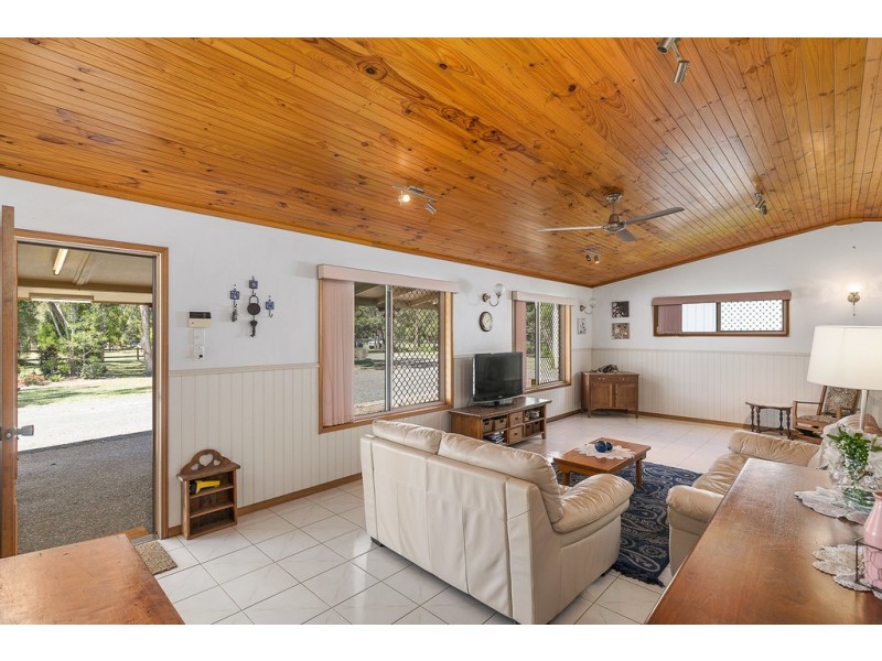 84 Scanlan Street, Sunshine Acres QLD 4655