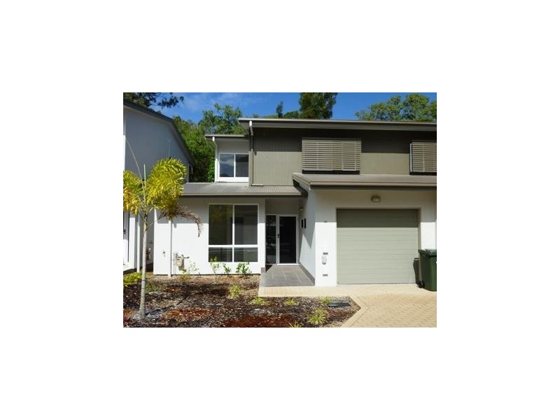 17/ 71 Elizabeth, Urangan QLD 4655