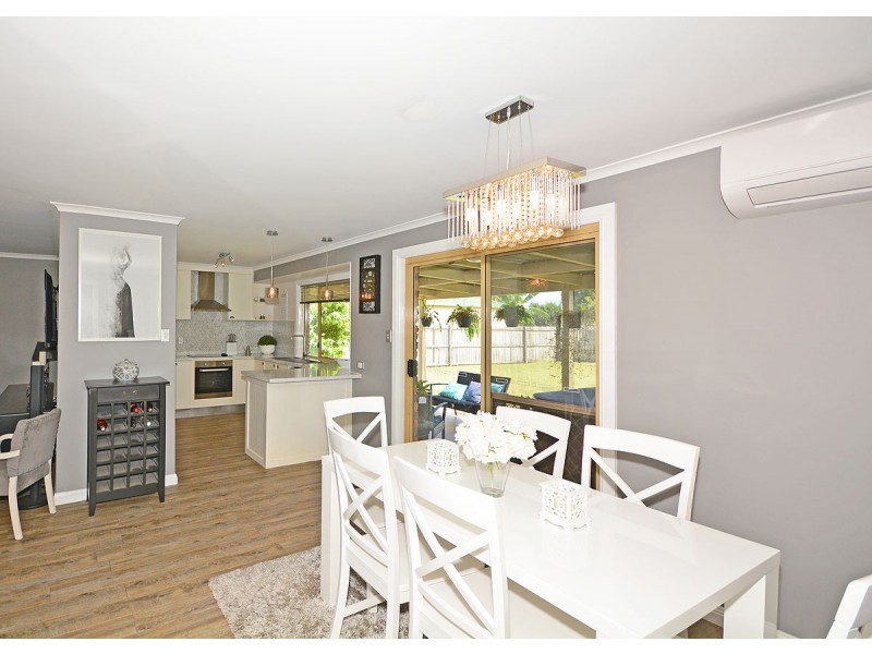 42 Bunker Ave, Urraween QLD 4655