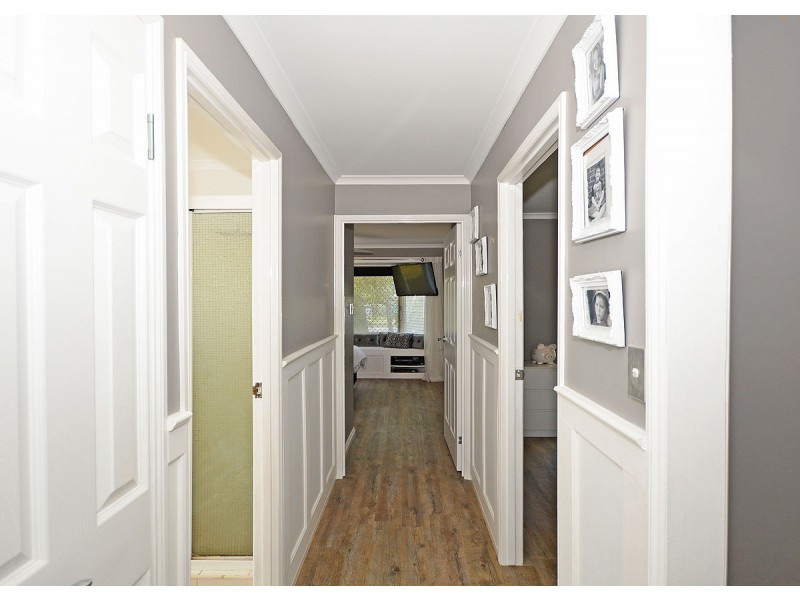 42 Bunker Ave, Urraween QLD 4655