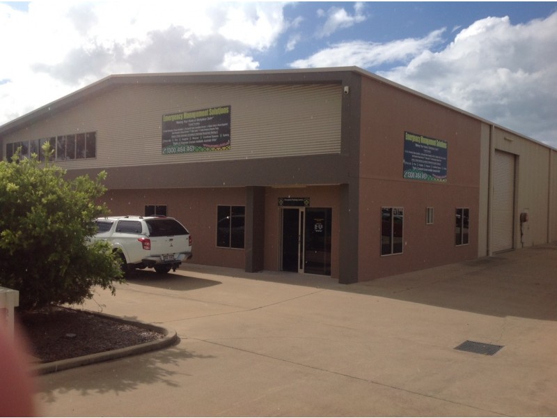 1/21 Southern Cross, Urangan QLD 4655