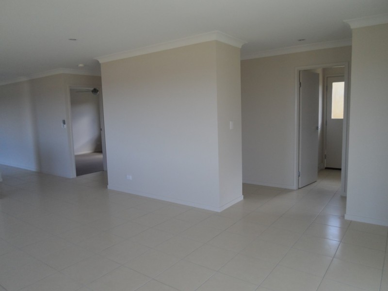 29 Bayridge Heights Drive, Nikenbah QLD 4655