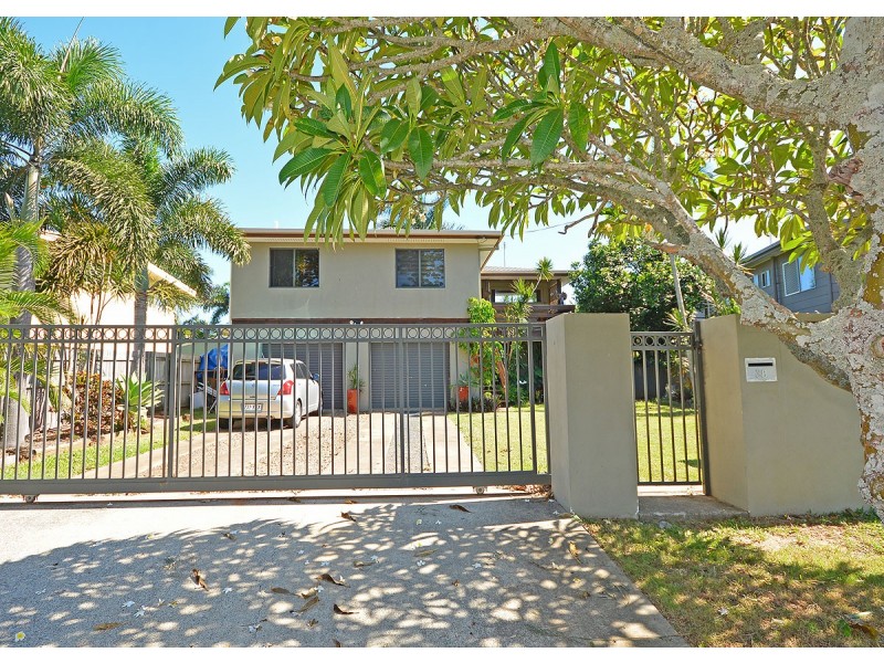38 Mcliver Street, Pialba QLD 4655
