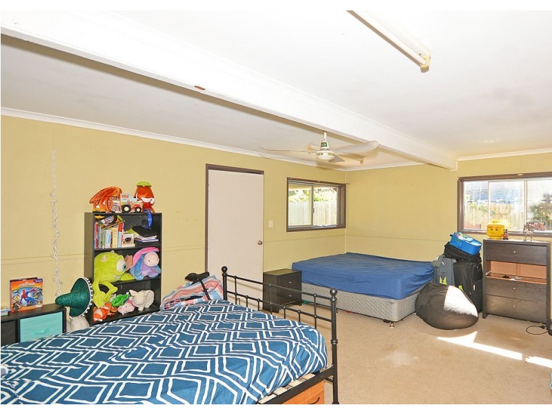 38 Mcliver Street, Pialba QLD 4655