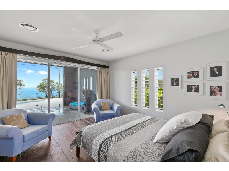 107 Esplanade, Point Vernon QLD 4655