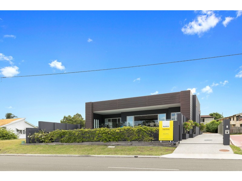 107 Esplanade, Point Vernon QLD 4655