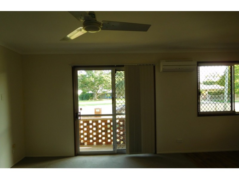 58 Hibiscus Street, Urangan QLD 4655