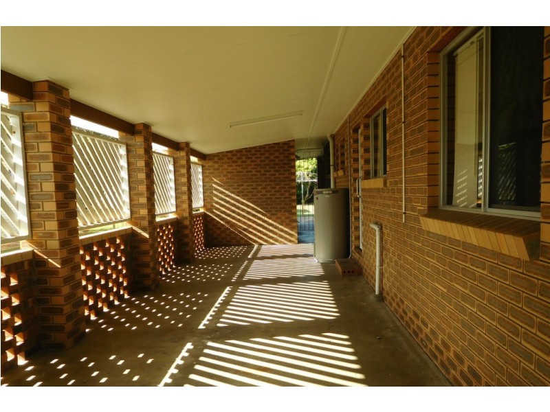 58 Hibiscus Street, Urangan QLD 4655