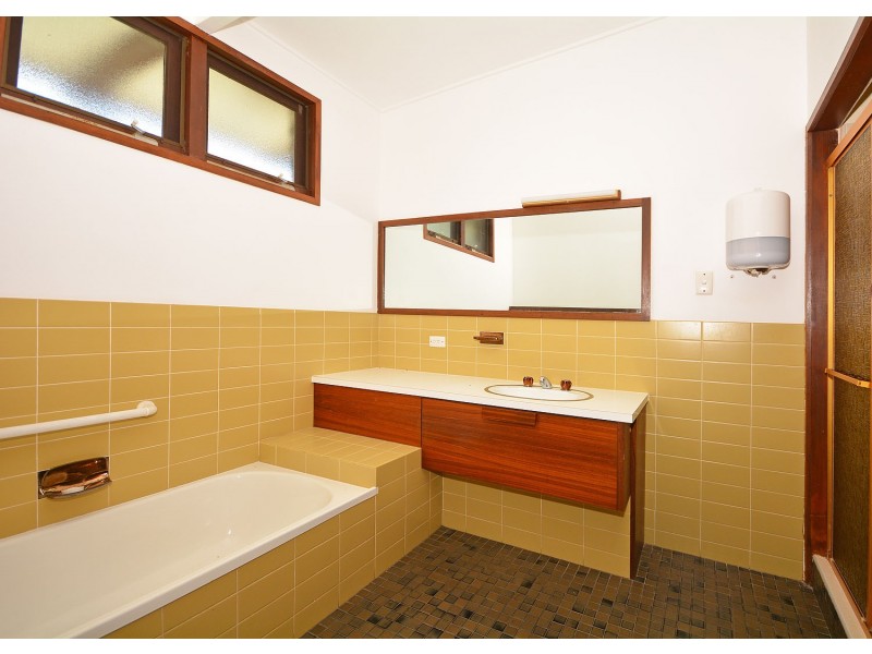 46-48 Alice Street, Pialba QLD 4655