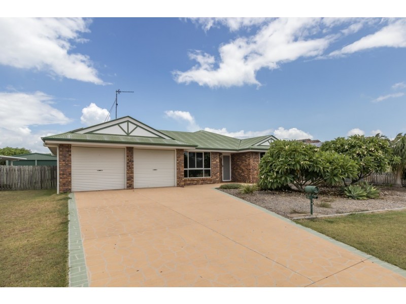 16 Lido Parade, Urangan QLD 4655