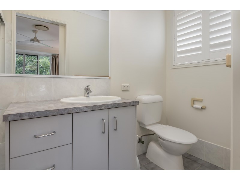 16 Lido Parade, Urangan QLD 4655