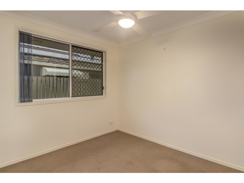 16 Lido Parade, Urangan QLD 4655