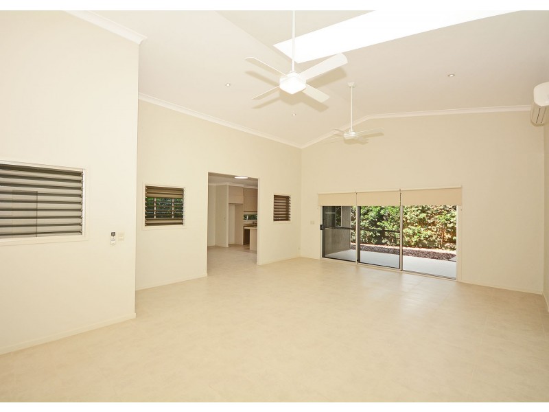 9 Seahaven Circuit, Pialba QLD 4655