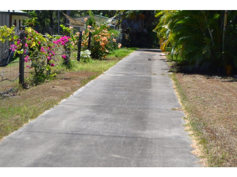 19 Wellington Crescent, Wondunna QLD 4655