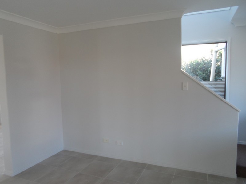 8b Franklin Street, Pialba QLD 4655