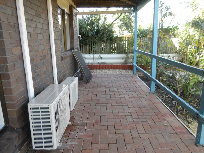 8b Franklin Street, Pialba QLD 4655