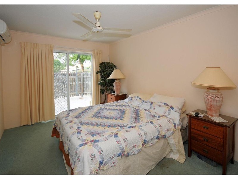 3/458 Esplanade, Torquay QLD 4655