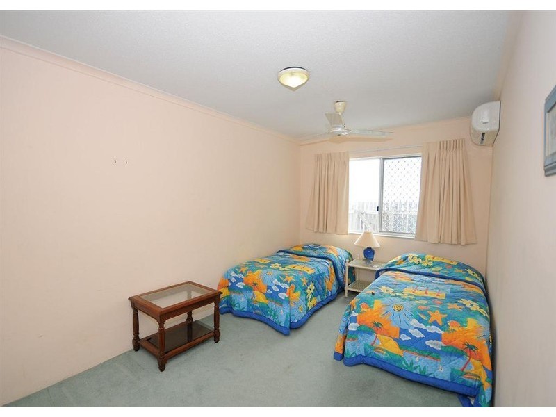 3/458 Esplanade, Torquay QLD 4655