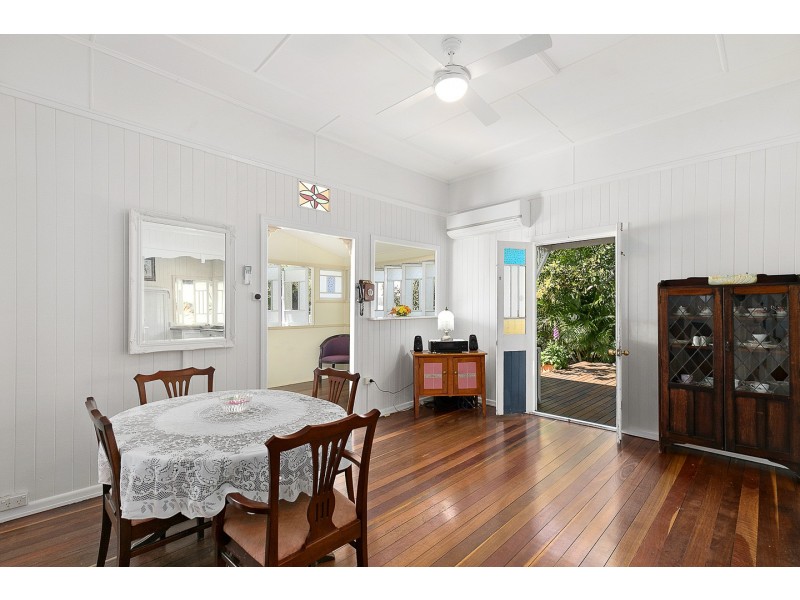 9 Down Street, Scarness QLD 4655