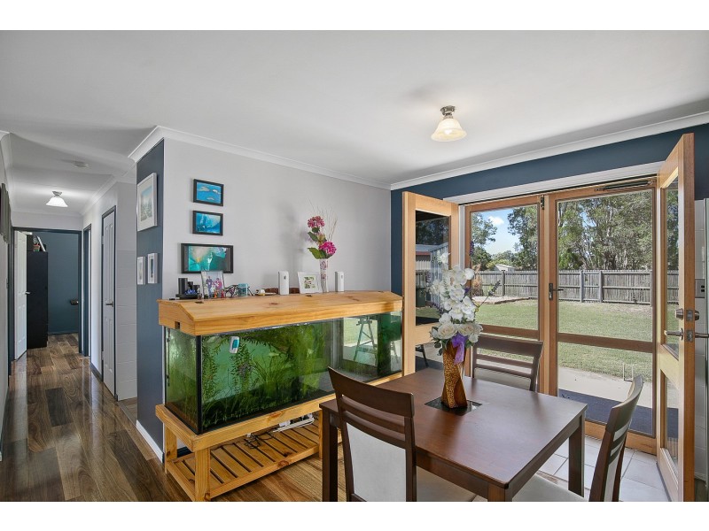 8 Tree View Road, Toogoom QLD 4655