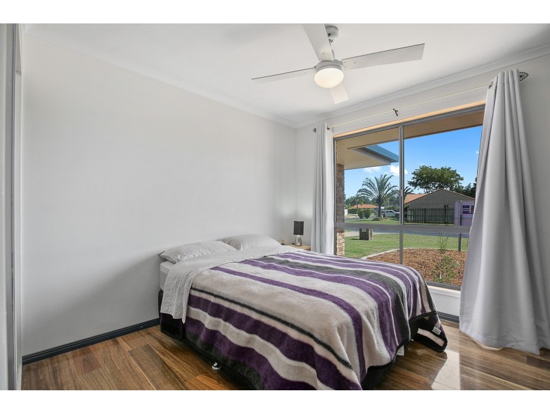 8 Tree View Road, Toogoom QLD 4655