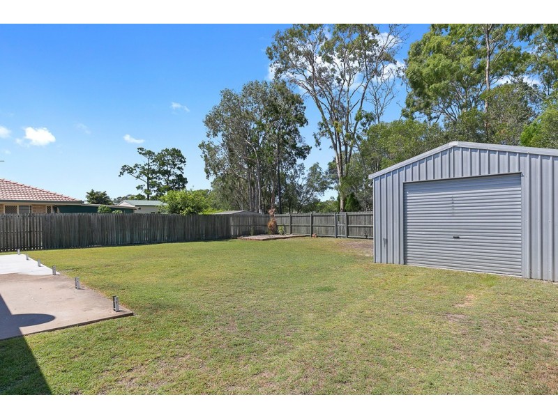 8 Tree View Road, Toogoom QLD 4655