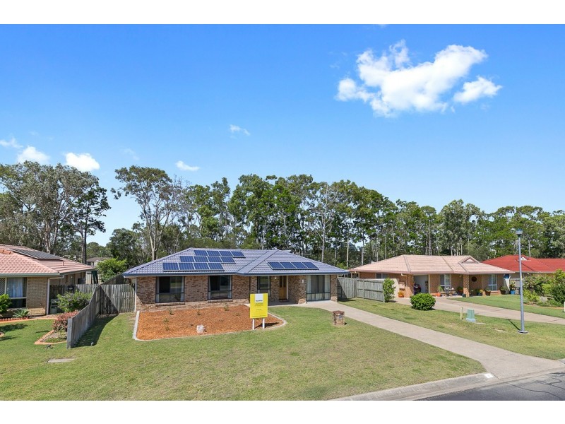 8 Tree View Road, Toogoom QLD 4655