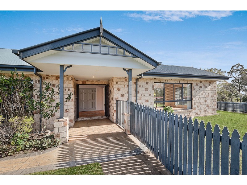 217 Esplanade, Pialba QLD 4655