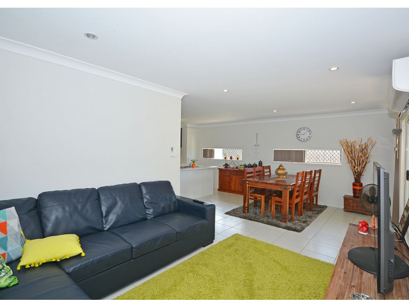 19 Morgan Circuit, Urraween QLD 4655