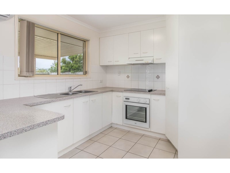 28 Isis Court, Eli Waters QLD 4655
